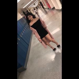 Meet your Posher, Alexis